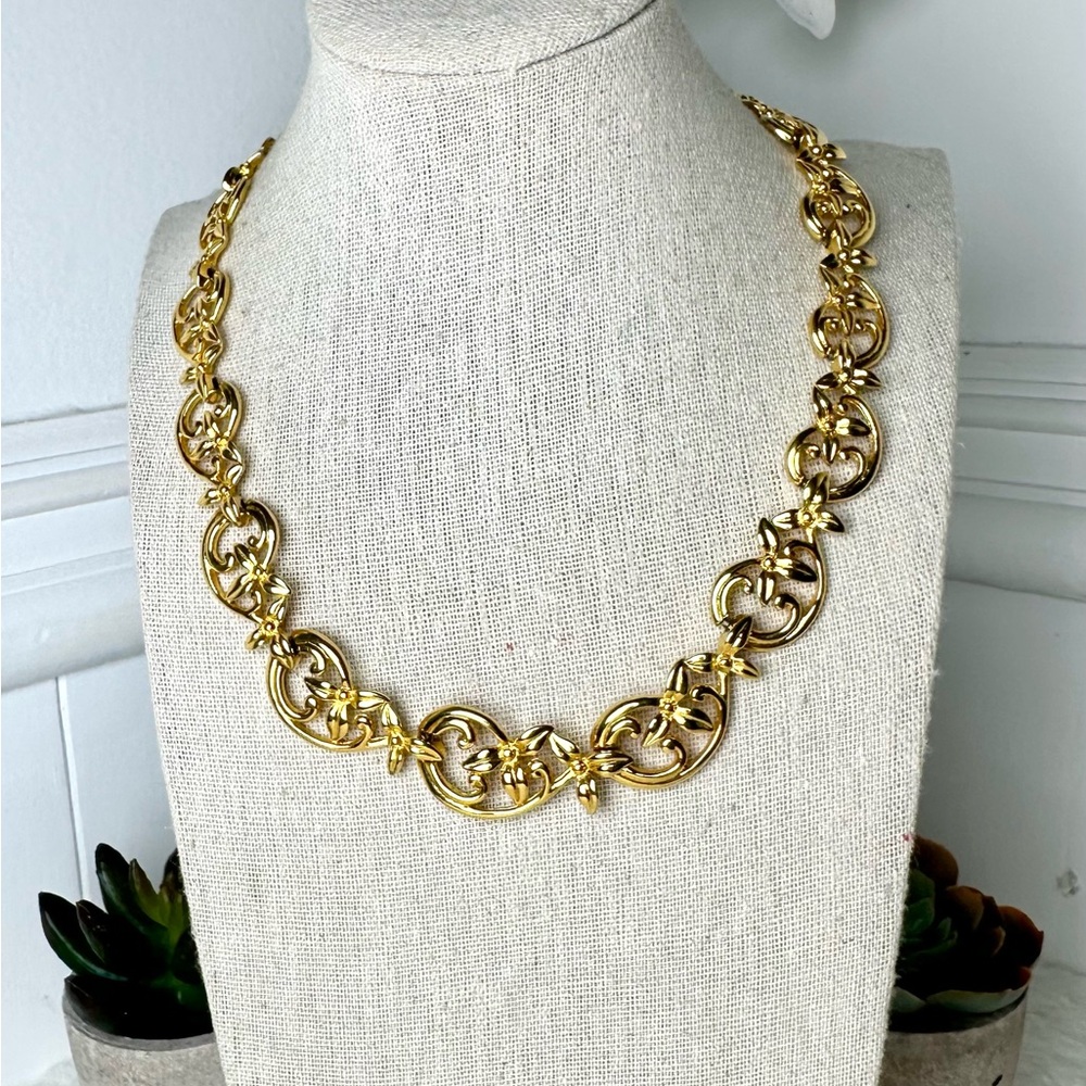 Chunky Link Gold Necklace